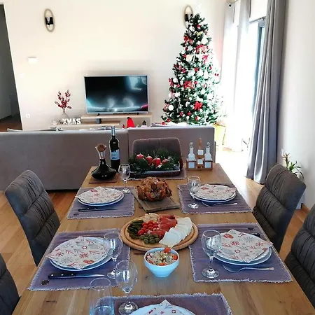 Βίλα New Home, With Pool In Near Makarska Imotski