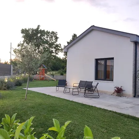 New Home, With Pool In Near Makarska Imotski