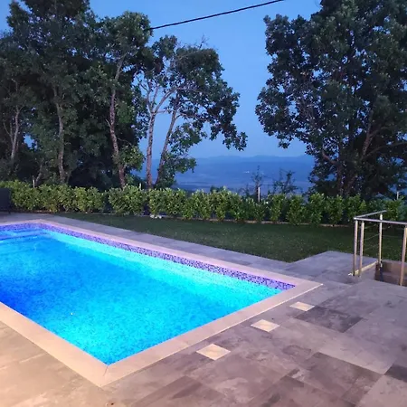 Βίλα New Home, With Pool In Near Makarska Imotski