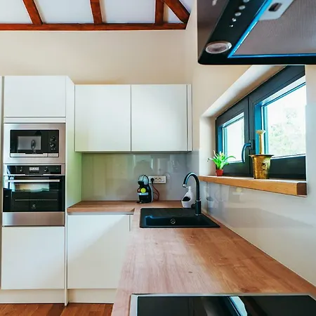 Βίλα New Home, With Pool In Near Makarska Imotski